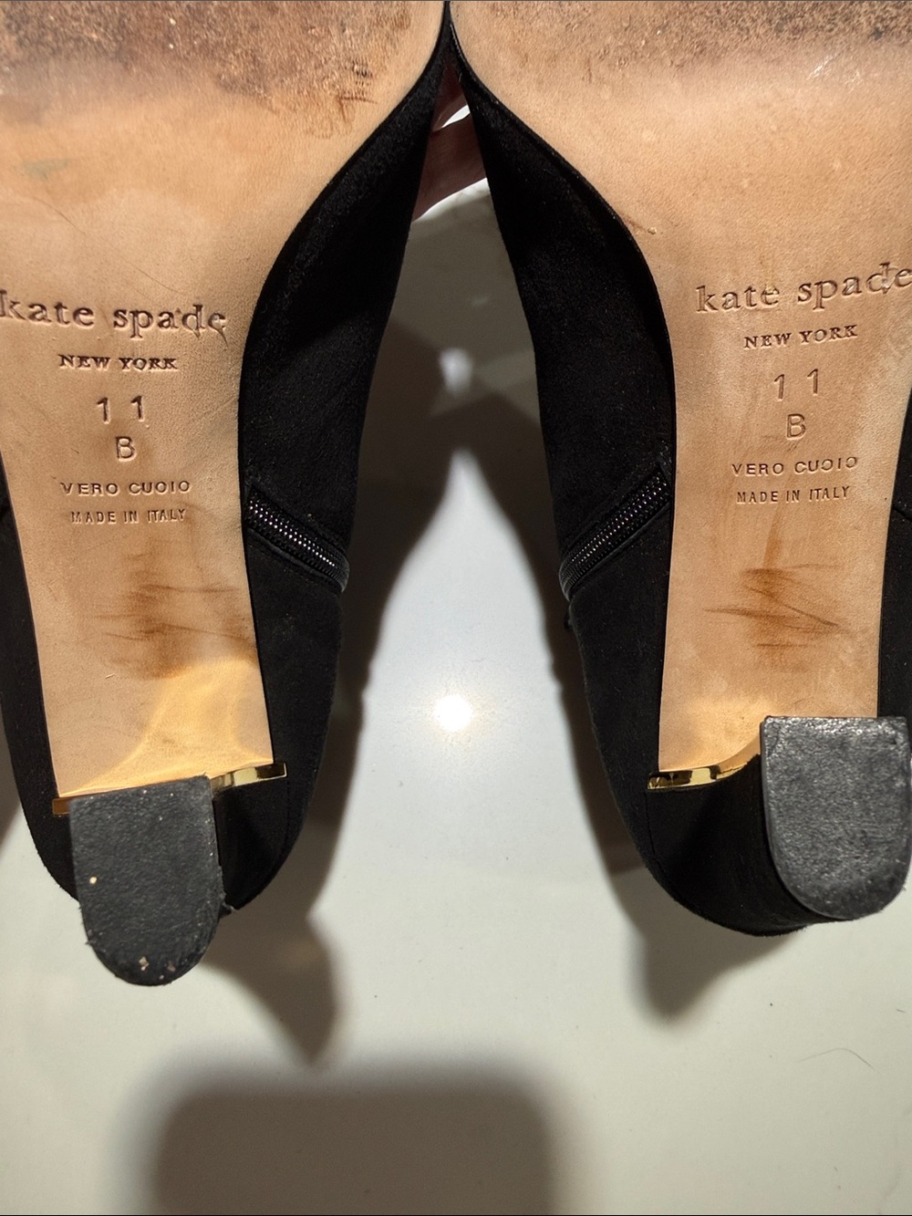 KATE SPADE 4” Heel Leather Suede Booties Black Gold Inside Heel, Size 11B - Picture 9 of 11